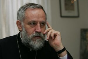 Отац Радомир Поповић