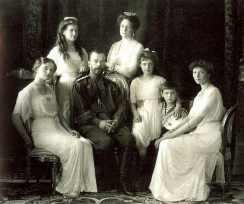 Romanovi