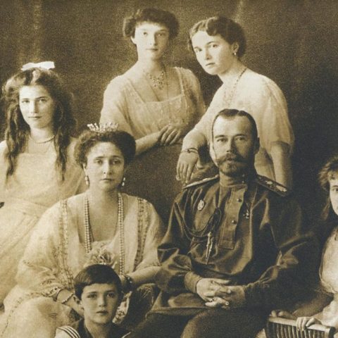 Romanovi