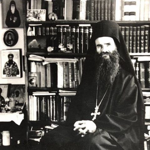 Arimandrit Amfilohije Radovic Mala
