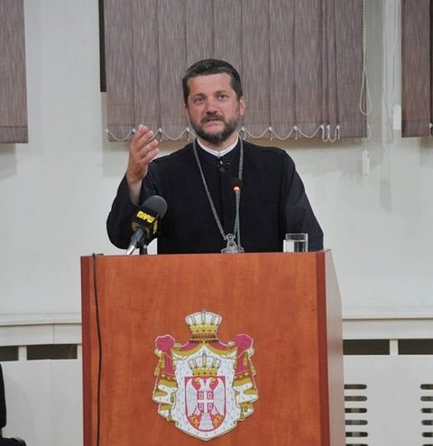 Отац Гојко Перовић