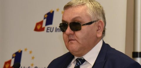 Раденко Лацмановић