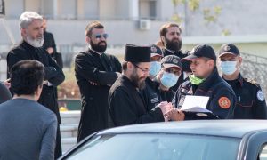 Храм Подгорица привођење