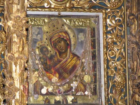 Повијест о Пећкој Красници-Икони Мајке Божије Пећке Pecka Krasnica