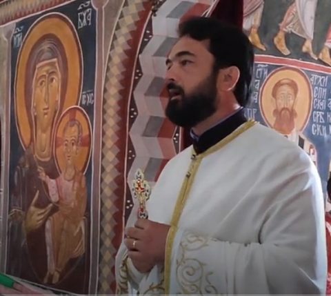 Отац Синиша Смиљић