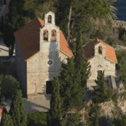 Sveti Stefan Crkve