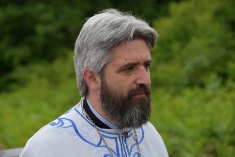 Otac Slobodan Zekovic