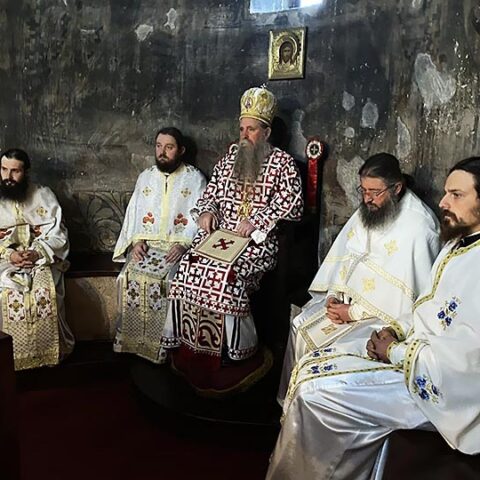 Nov 2020 Arhijerejska Liturgija Na Apostola Mateja U Djurdjevim Stupovima