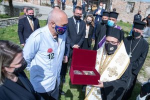Албанској православној цркви враћене мошти Светог Јована Владимира