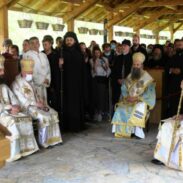 Patrijarh Porfirije bogoslužio u manastiru Tumanu