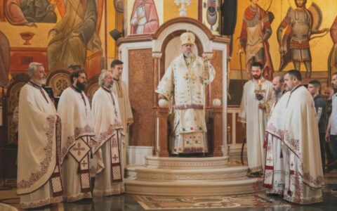 Владика Кирило (Бојовић) у недјељу шесту по Пасхи богослужио у Подгоричком Саборном храму V Vladika Kirilo Bojovic U Nedjelju Sestu Po Pashi Bogosluzio U Podgorickom Sabornom Hramu