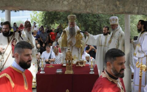 Литургијским сабрањем на Превлаци почела Међународна духовна академија “Свети Јевстатије Превлачки” Литургијским сабрањем на Превлаци почела Међународна духовна академија