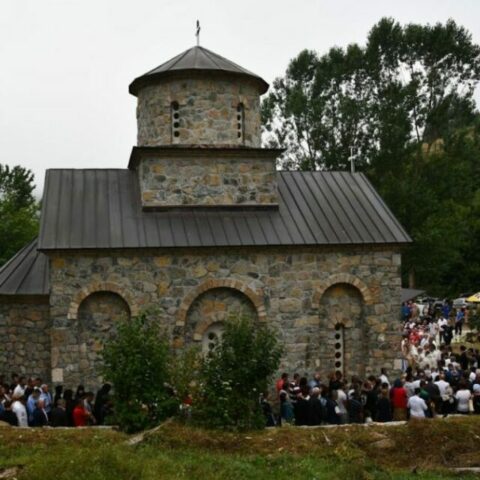 Oсвећење обновљеног манастирског Храма Св. Јована Крститеља у Црнчи