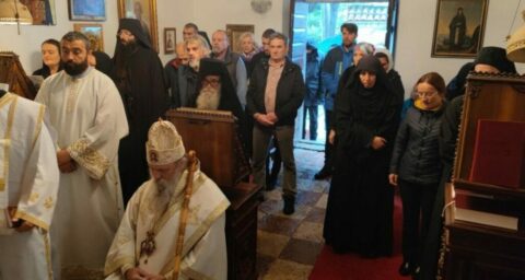 Епископ славонски Јован