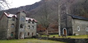Manastir Bijela