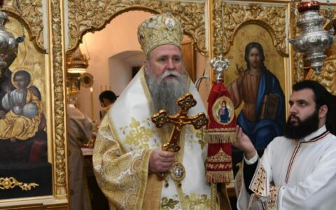 Митрополит Јоаникије на Јовањдан служио у Цетињском манастиру