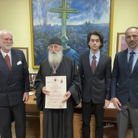 О. Јован Пламенац одликован Крстом Вожда Ђорђа Стратимировића