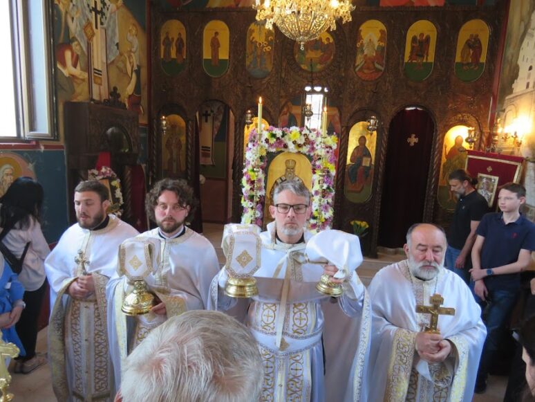Прослава празника Светог Василија Острошког у добротској цркви