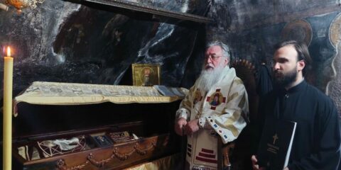 Vladika Longin Ostrog