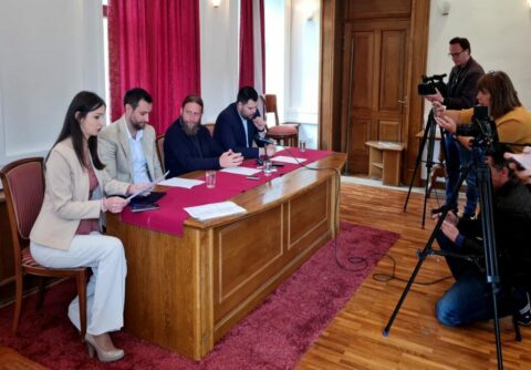 Press Niksic 1