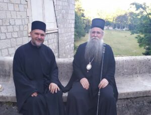 Mitropolit I Otac Pavle Kondic