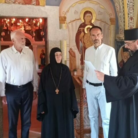Игуманија Фотина одликована Крстом вожда Ђорђа Стратимировића