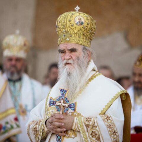 Митрополит Амфилохијe