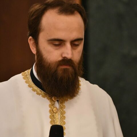 Отац Александар Лекић