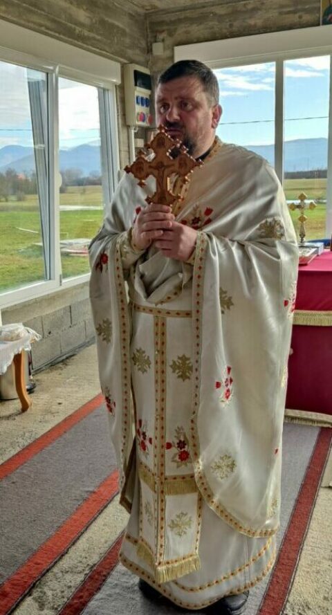 Литургијска бесједа проте Велимира Јоавовића у храму Пресвете Богородице Тројеручице у Кличеву Прота Велимир Јововић