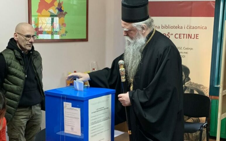 Митрополит Јоаникије гласао на предсједничким изборима