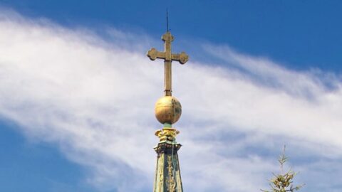 Оскрнављена црква Светог Илије у Варош Селу код Урошевца, где од 1999. нема Срба Оскрнављена црква Светог Илије у Варош Селу Фото Н. Марјановић