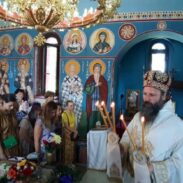 Епископ Иларион у цркви Свете Тројице у Заклопачи