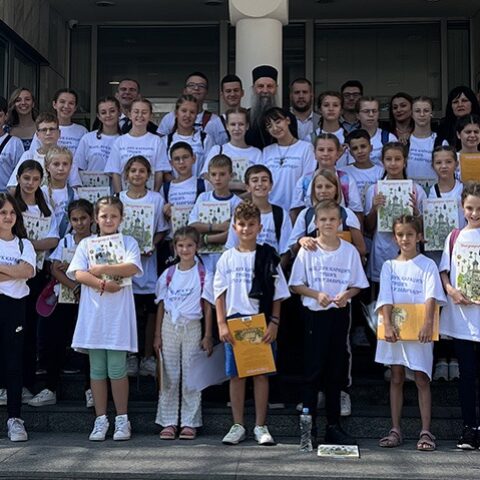Патријарх Порфирије упутио честитке селектору Пешићу и Орловима