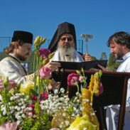 Епископ Исихије осветио место будућег храма у кругу КПЗ Ваљево