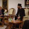 Vladika Ilarion i igumanija Haritina razgovarali sa predstavnikom SAD u Prištini