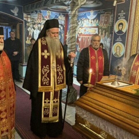 Митрополит Јоаникије служио помен Веселину Песторићу