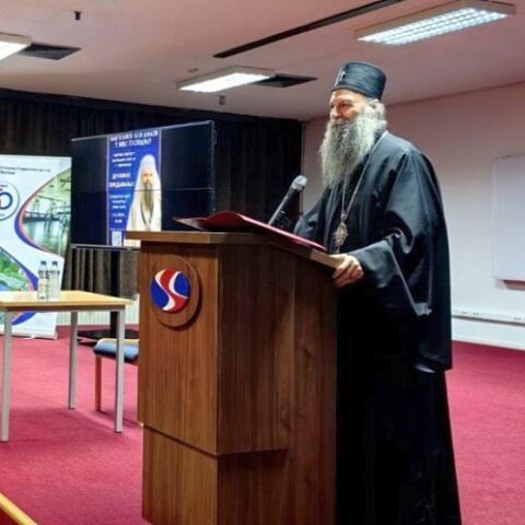 Патријарх Порфирије одржао предавње у Студенстком дому Карабурма
