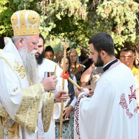 Митрополит Јоаникије у Сутомору
