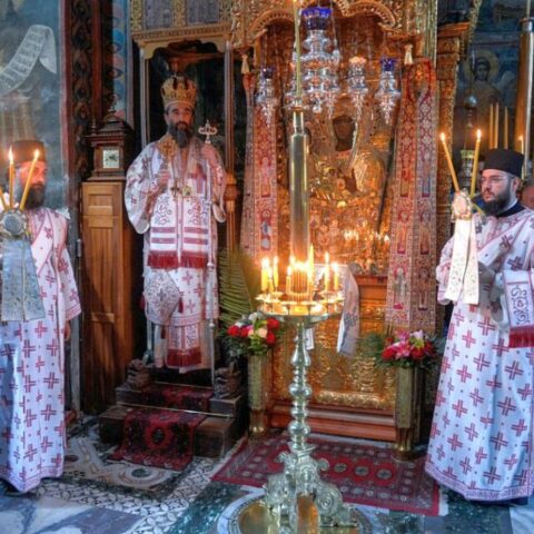 Крстовдан у Хиландару