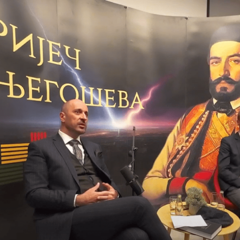 др Микоња Кнежевић Његошев хришћански платонизам