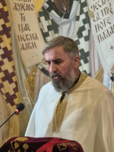 Otac Nikola Pejovic