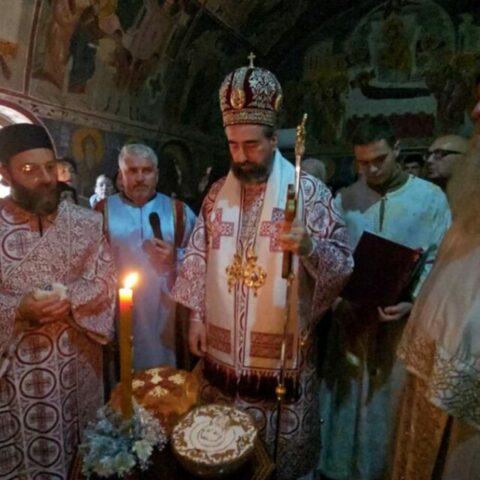Света архијерејска литургија у Жупском манастиру