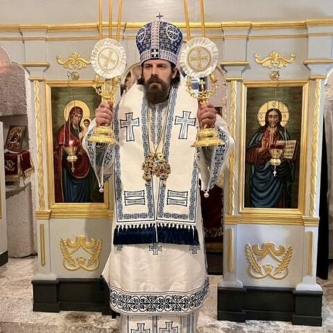 Владика Пајсије богослужио у манастиру Костриковача