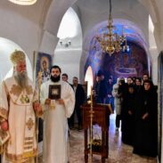 Митрополит Јоаникије у манастиру Ћелија пиперска