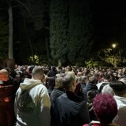 Ponoćna vaskršnja Liturgija u dvorskoj kapeli na Kruševcu