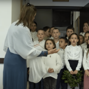 наступ дјеце из школе вјеронауке
