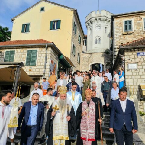 Спасовданска литија у Херцег Новом