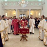 Архијерејска Литургија и парастос пострадалима у „Олуји“