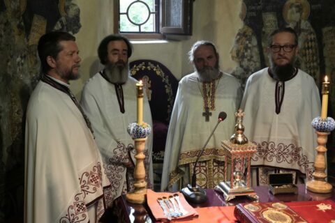 Прота Јован Радовић: Пост и молитва су два крила душе Dsc08938 980x653