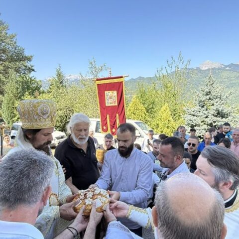 Слава Храма Светог великомученика Пантелејмона и Светог Климента Охридског у Барама Радовића
